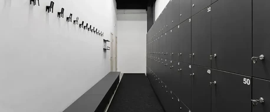 gallery slide