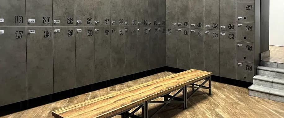 gallery slide