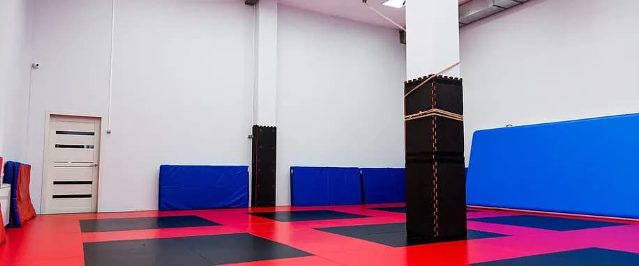 gallery slide